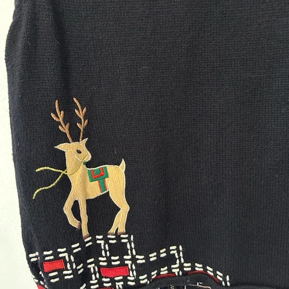 FAST SHIPPING VTG DSN Originals Studio Joy Reindeer Beaded Christmas  Vest - Picture 7 of 10